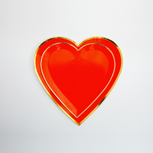Colección Love Rojo – Platos, Vasos y Servilletas de Corazón para Fiestas Románticas y San Valentín